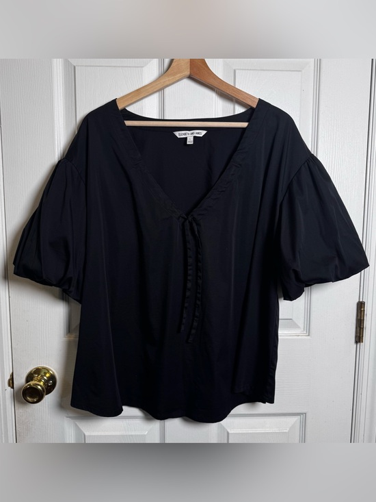 Elizabeth and James Tops - Elizabeth and James Black Puff Sleeve Tie Front Blouse Top Large Boho Romantic